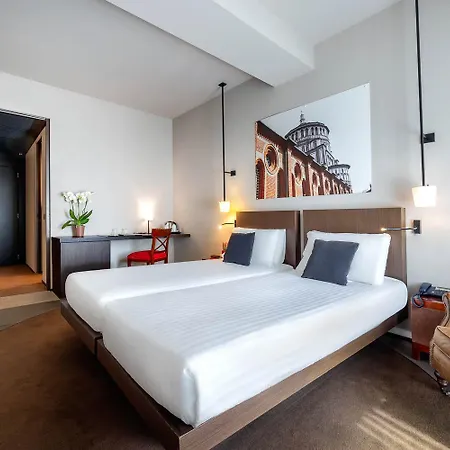 Ih Hotels Milano Ambasciatori Buitenkant foto
