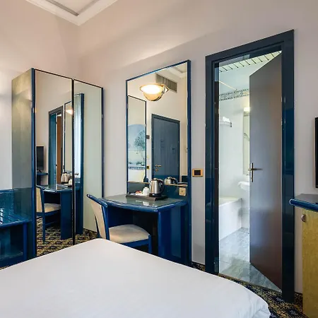 Ih Hotels Milano Ambasciatori Buitenkant foto